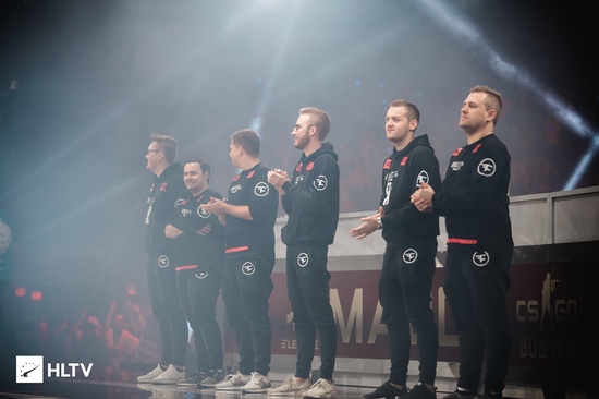 永劫无间与必胜客合作推出全新捆绑包